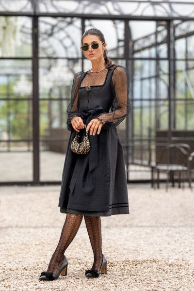 Dirndlbluse Kinding schwarz lang Puffärmel transparente Spitze Marjo
